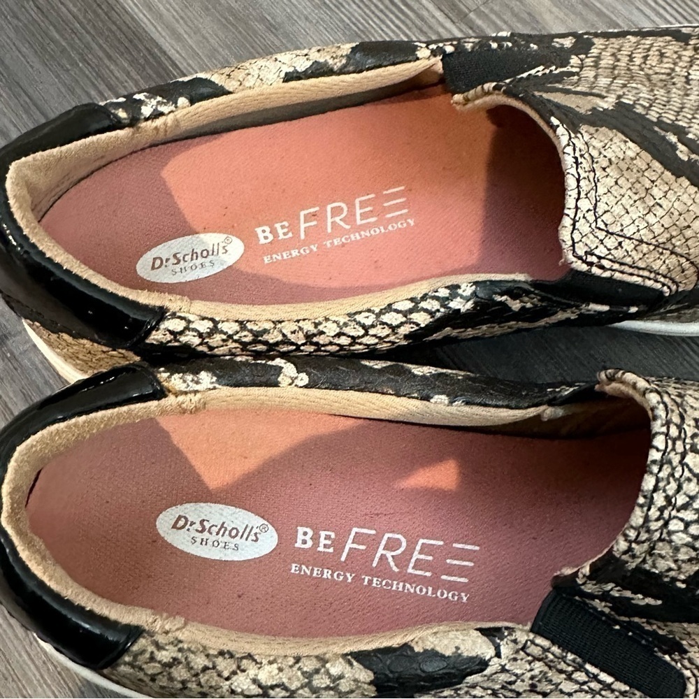 DR. SCHOLL'S Comfort Madison Animal Print Slip On Flats Sneakers Size 8 - Picture 9 of 12